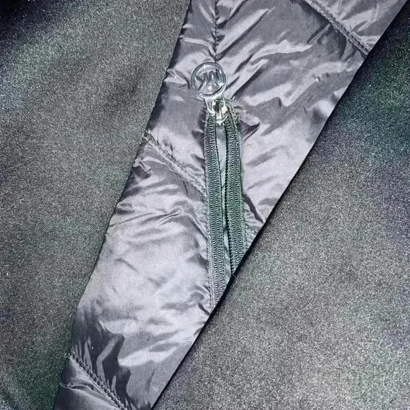 MICHEAL KHORS winter jacket size small good condition - Picture 3 of 7